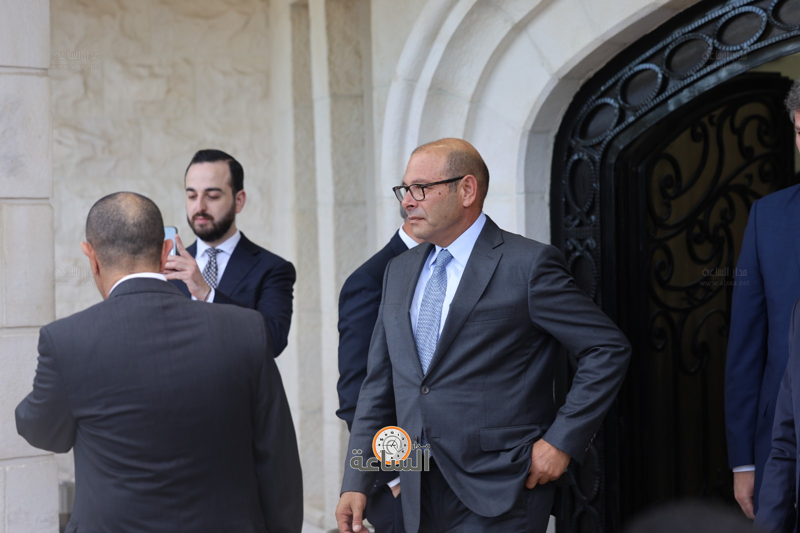 Madar Al-Saa Images 0.6673525512371833