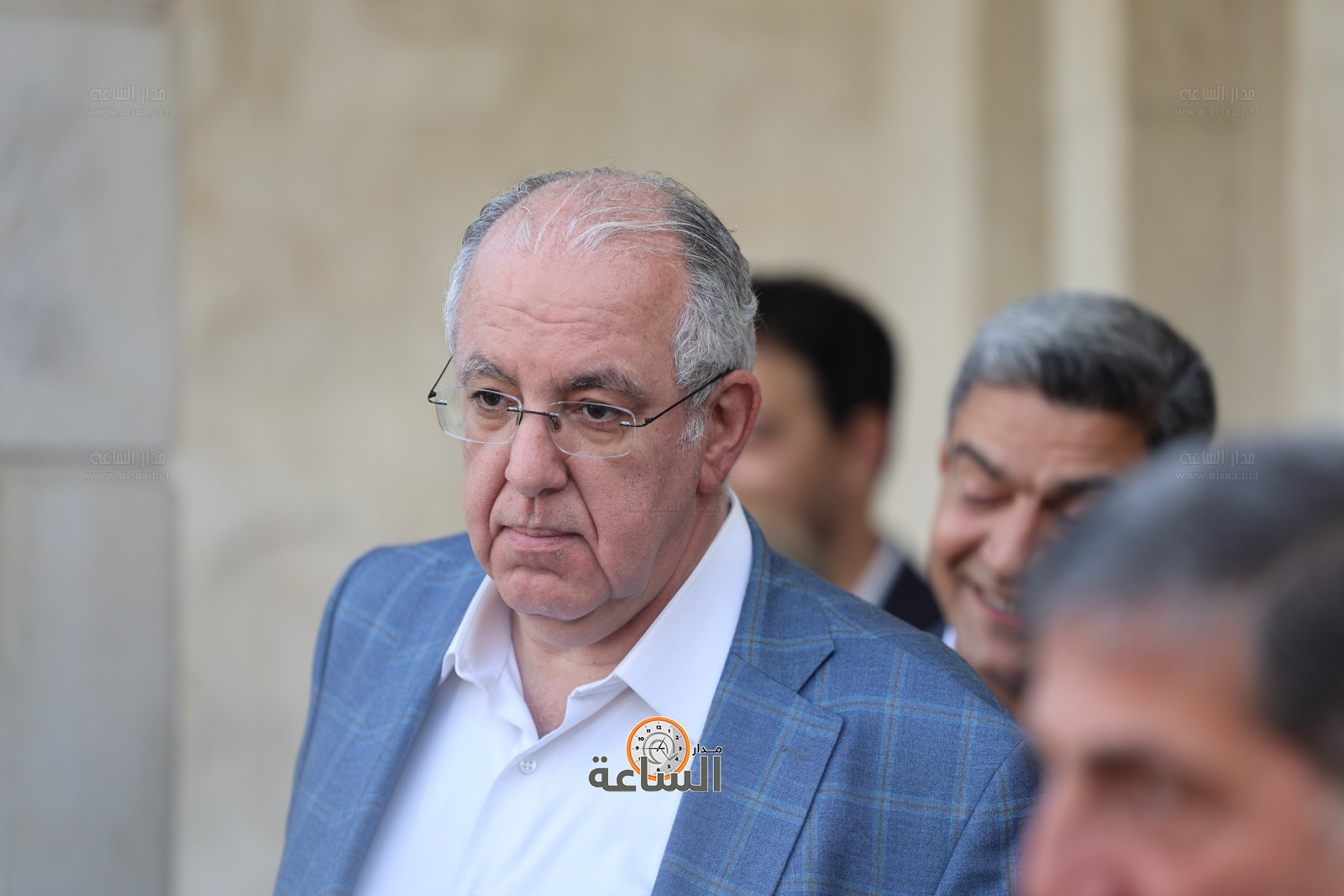 Madar Al-Saa Images 0.744595096394974