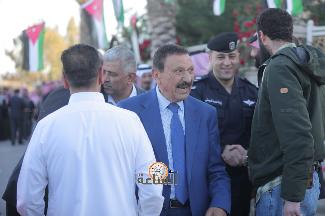 Madar Al-Saa Images 0.6616295069905493