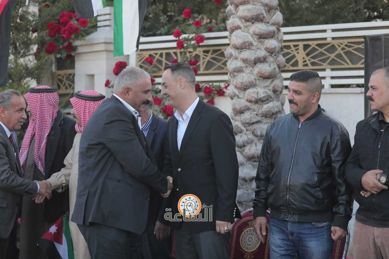 Madar Al-Saa Images 0.503344357581514