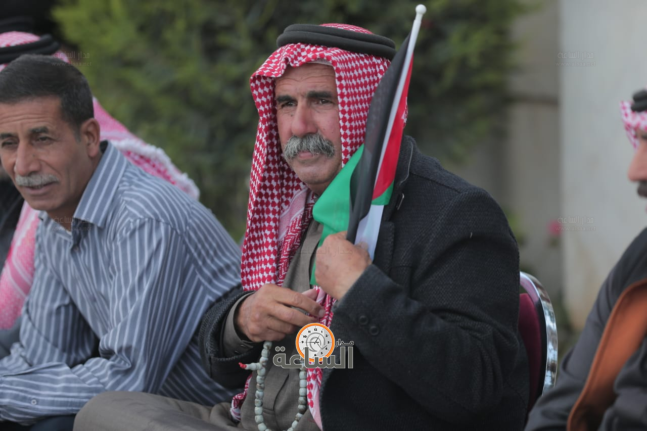 Madar Al-Saa Images 0.8226137721679729