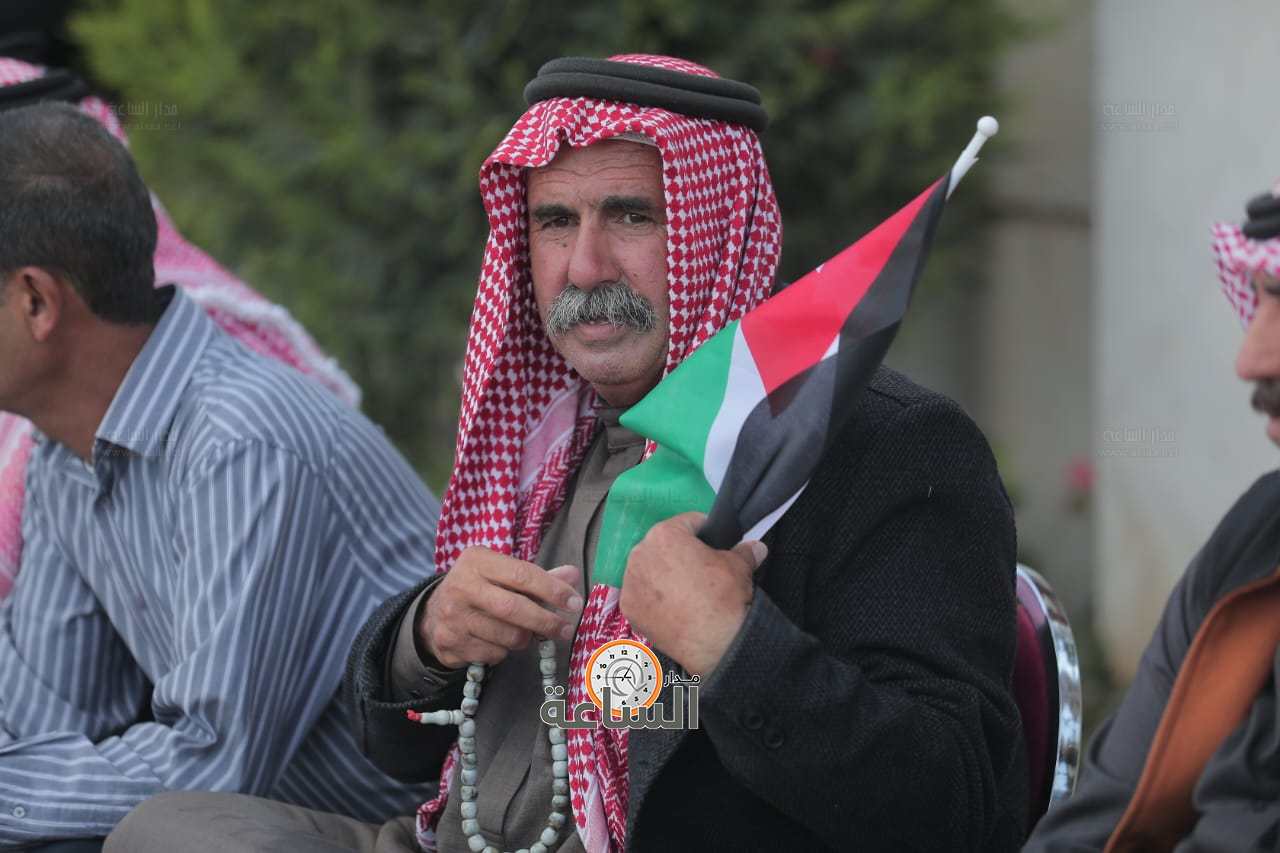 Madar Al-Saa Images 0.43736253031208194