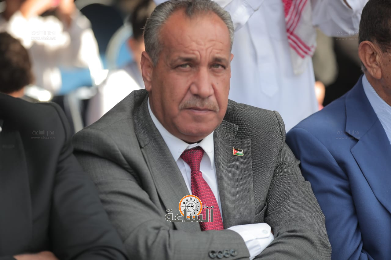 Madar Al-Saa Images 0.877877138269982