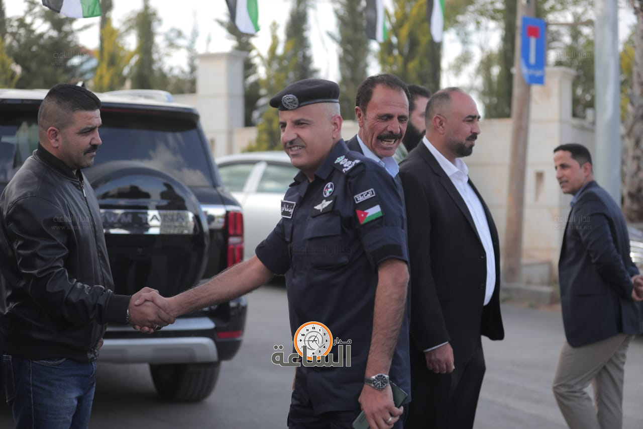 Madar Al-Saa Images 0.15571946586708374