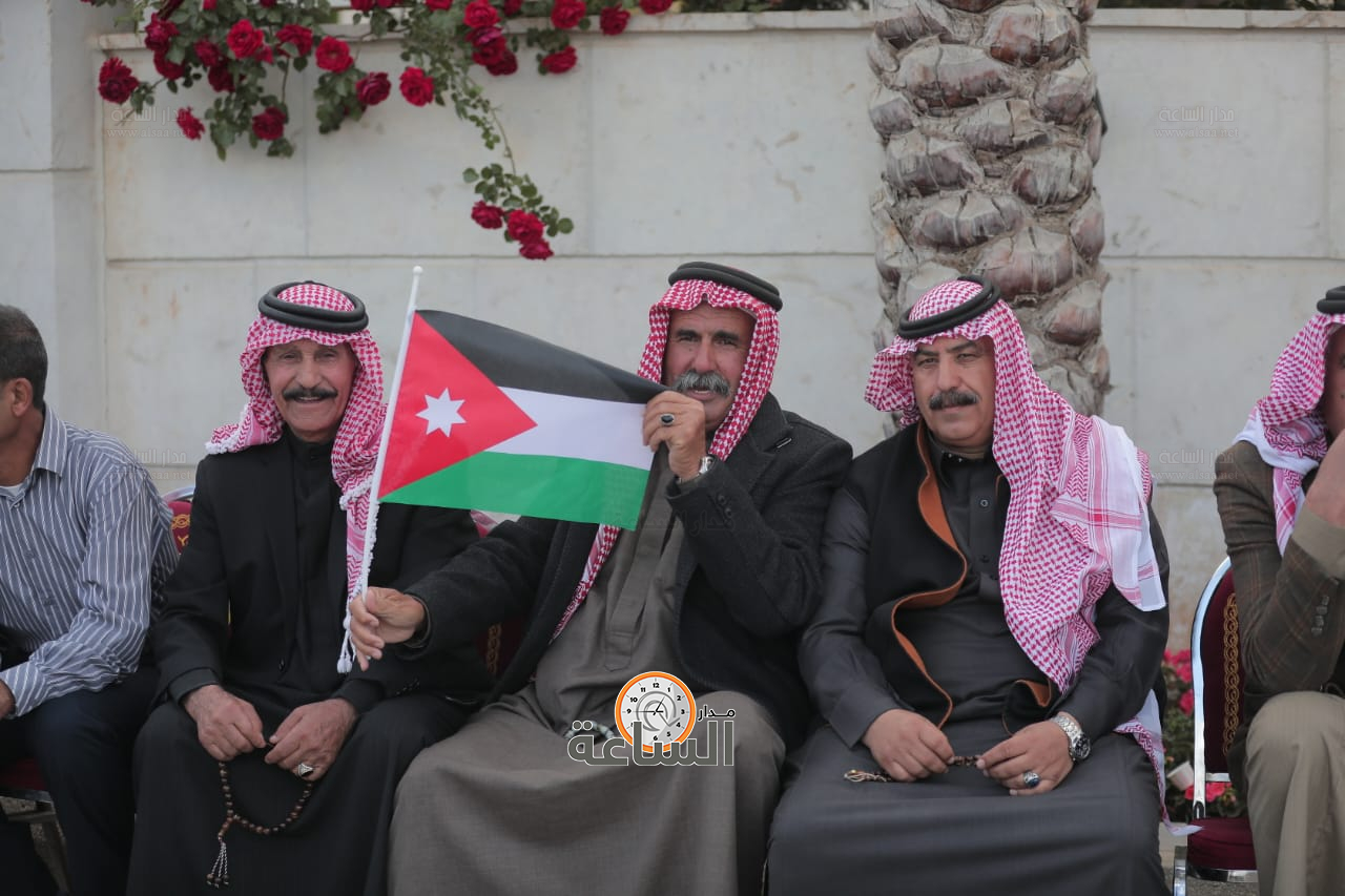 Madar Al-Saa Images 0.8639566044618637