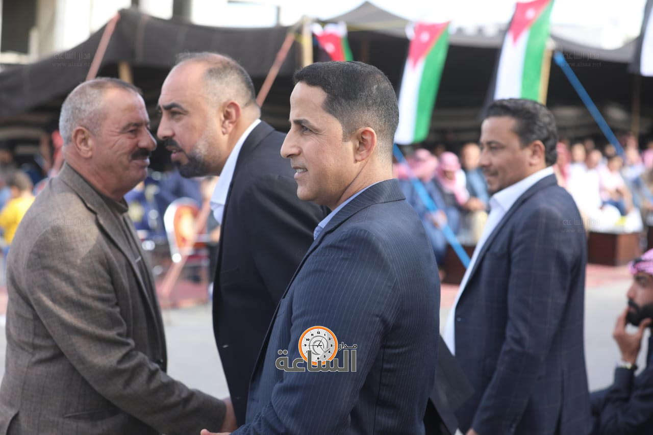 Madar Al-Saa Images 0.8517114444306286