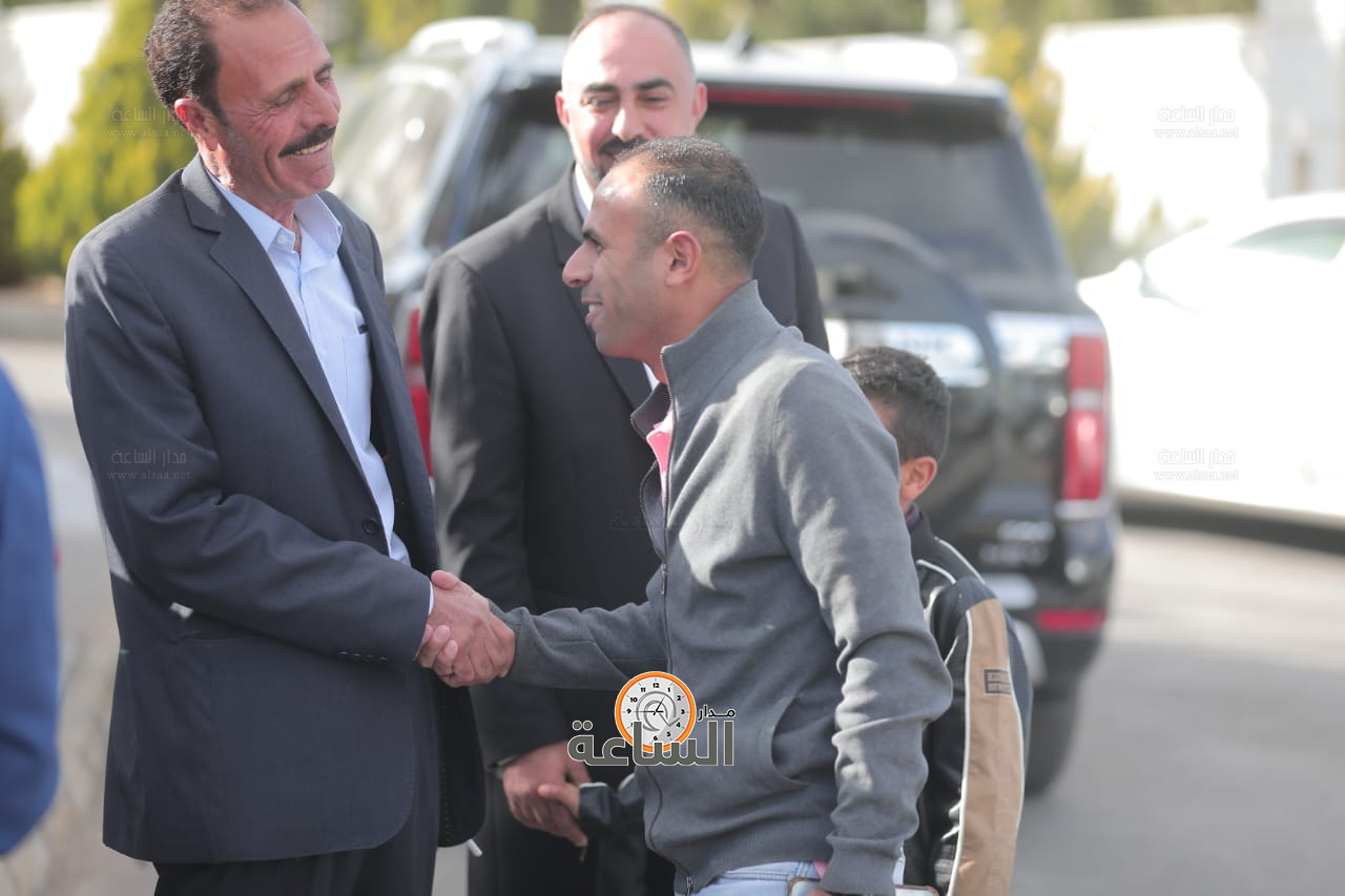 Madar Al-Saa Images 0.19604860159995008