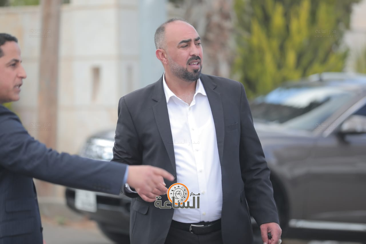 Madar Al-Saa Images 0.355457503804281