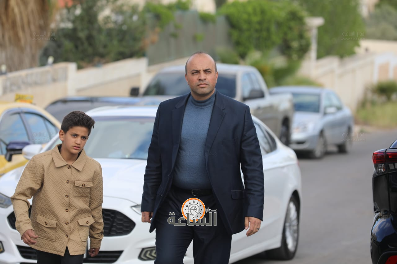 Madar Al-Saa Images 0.24513178727294715