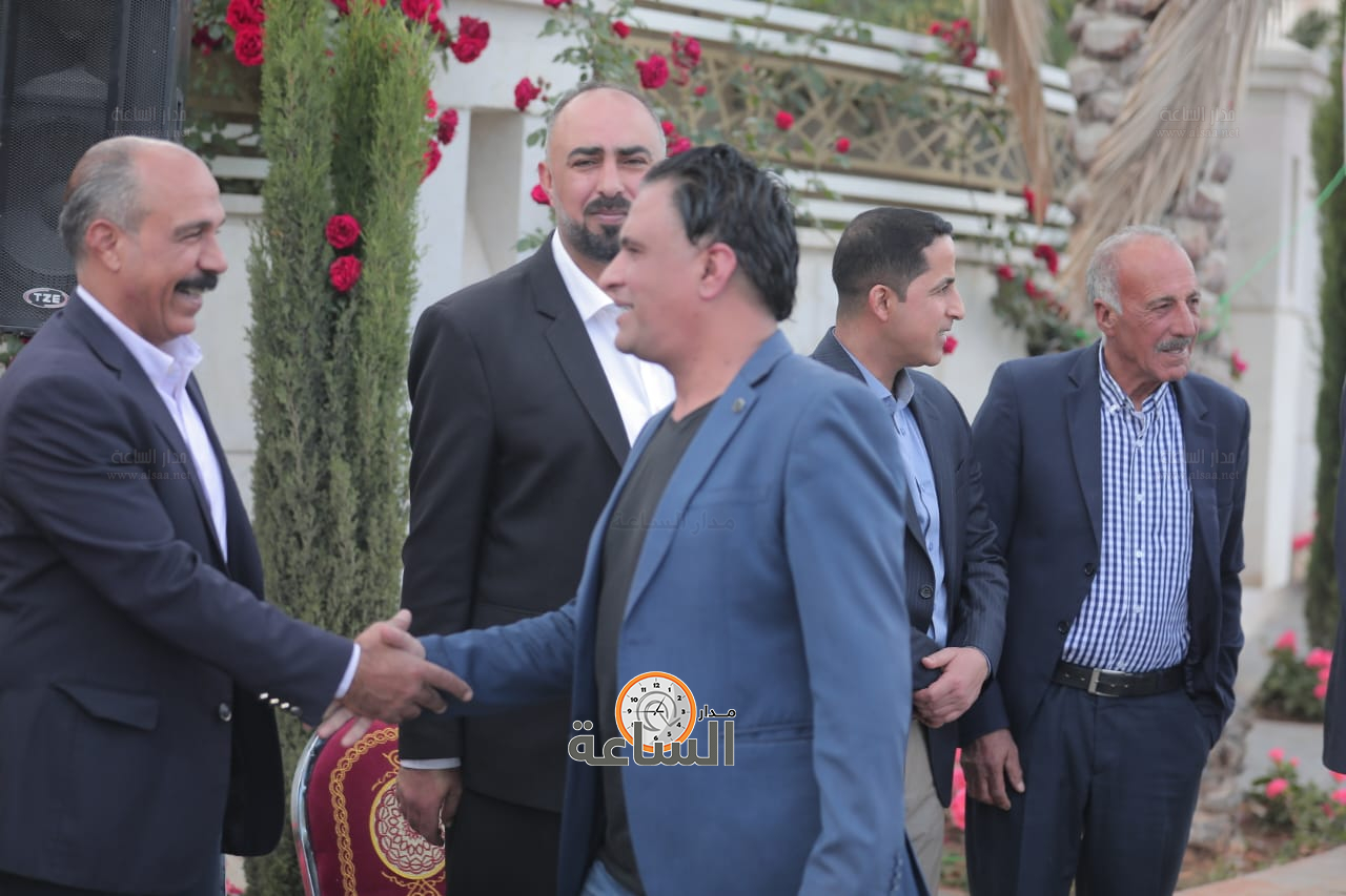 Madar Al-Saa Images 0.01243841295595105