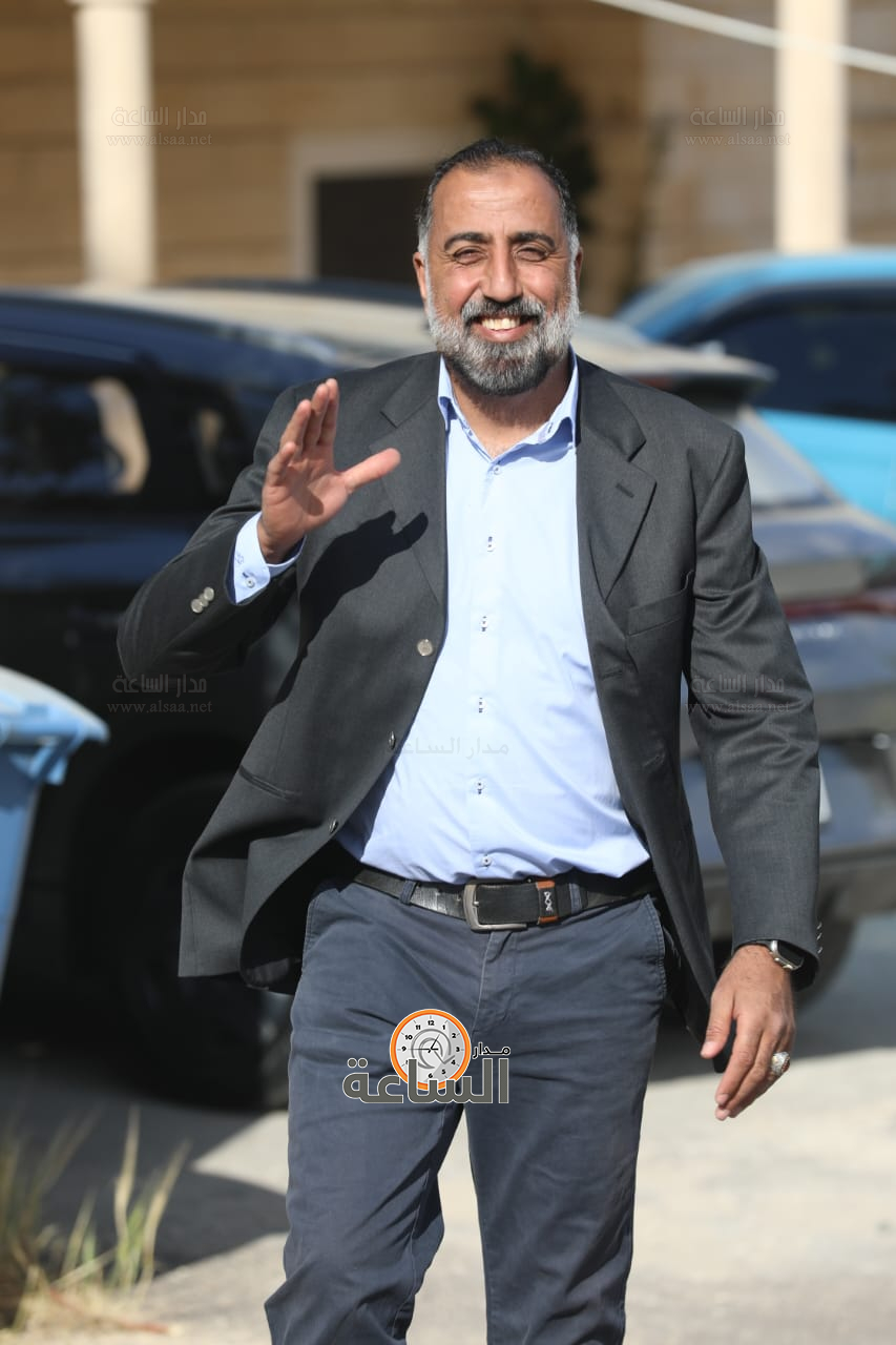 Madar Al-Saa Images 0.73721650728079