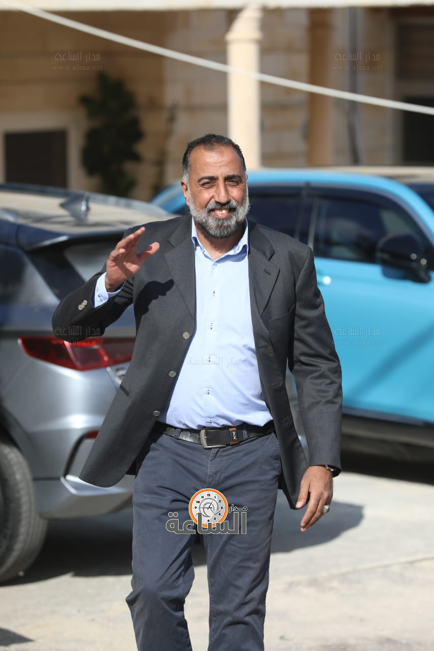 Madar Al-Saa Images 0.02862715231234414