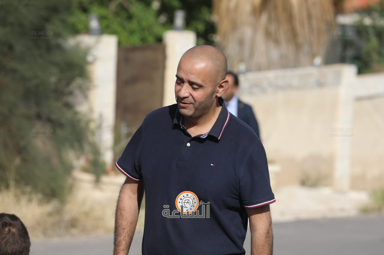 Madar Al-Saa Images 0.43289324123362627