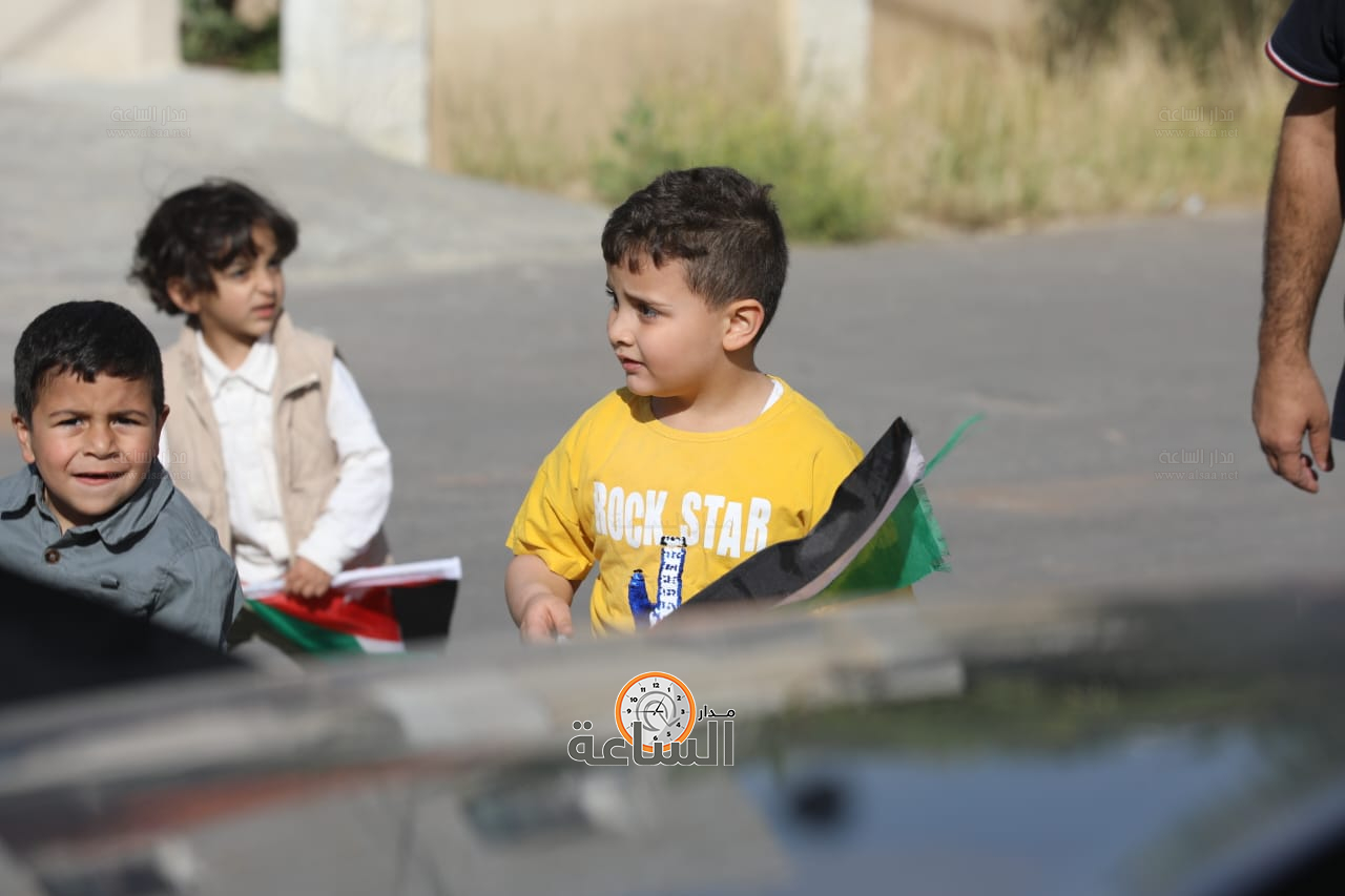 Madar Al-Saa Images 0.8550080761672044