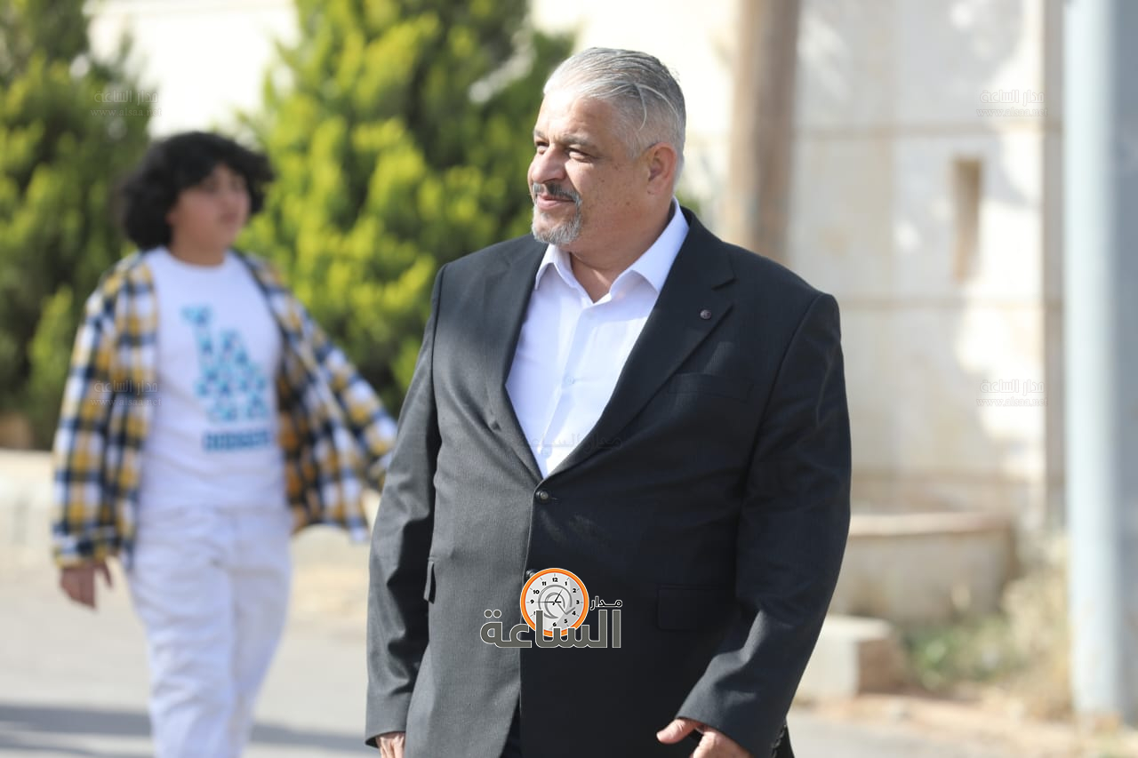 Madar Al-Saa Images 0.11396863219069009