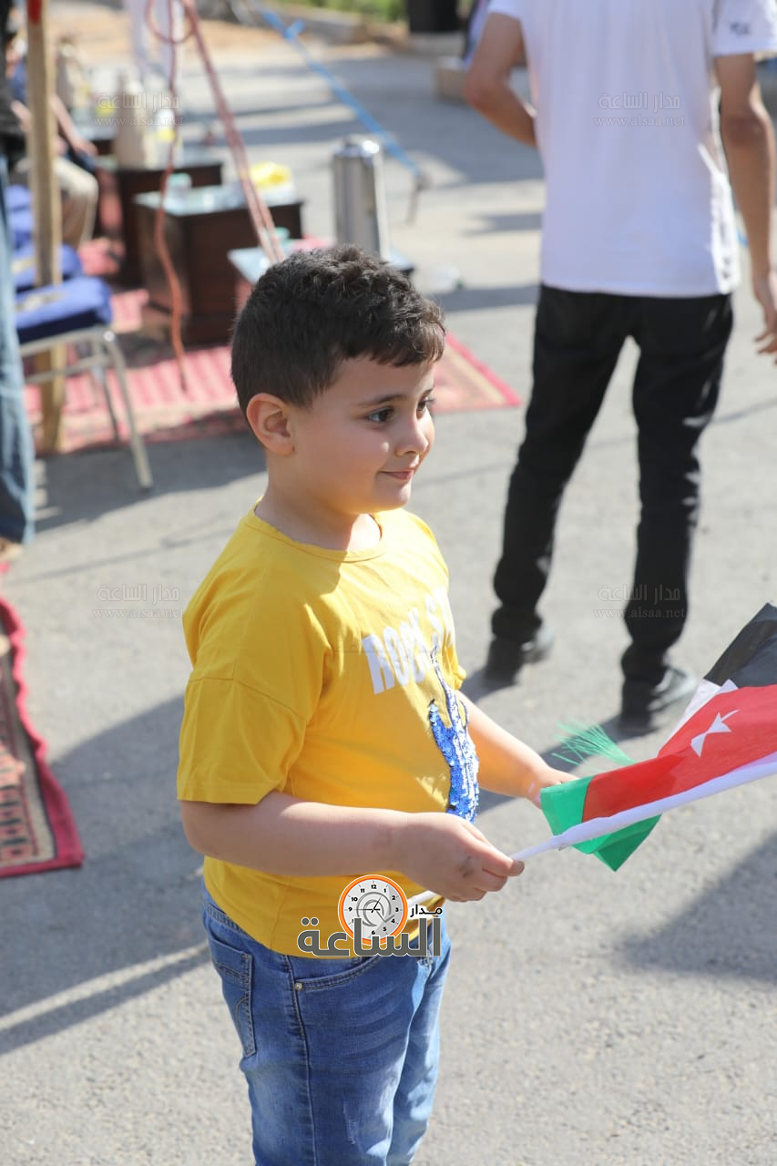 Madar Al-Saa Images 0.08017134410405857