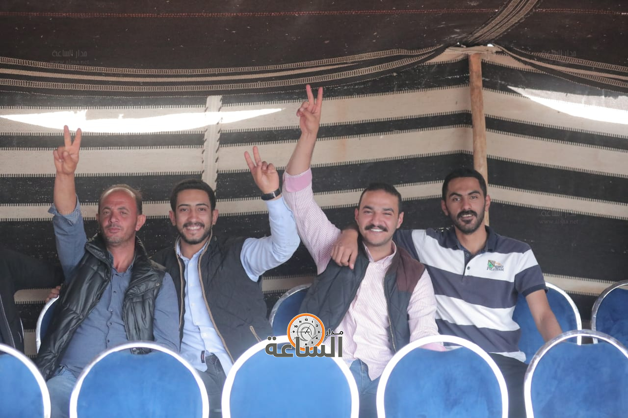 Madar Al-Saa Images 0.8883564535493994