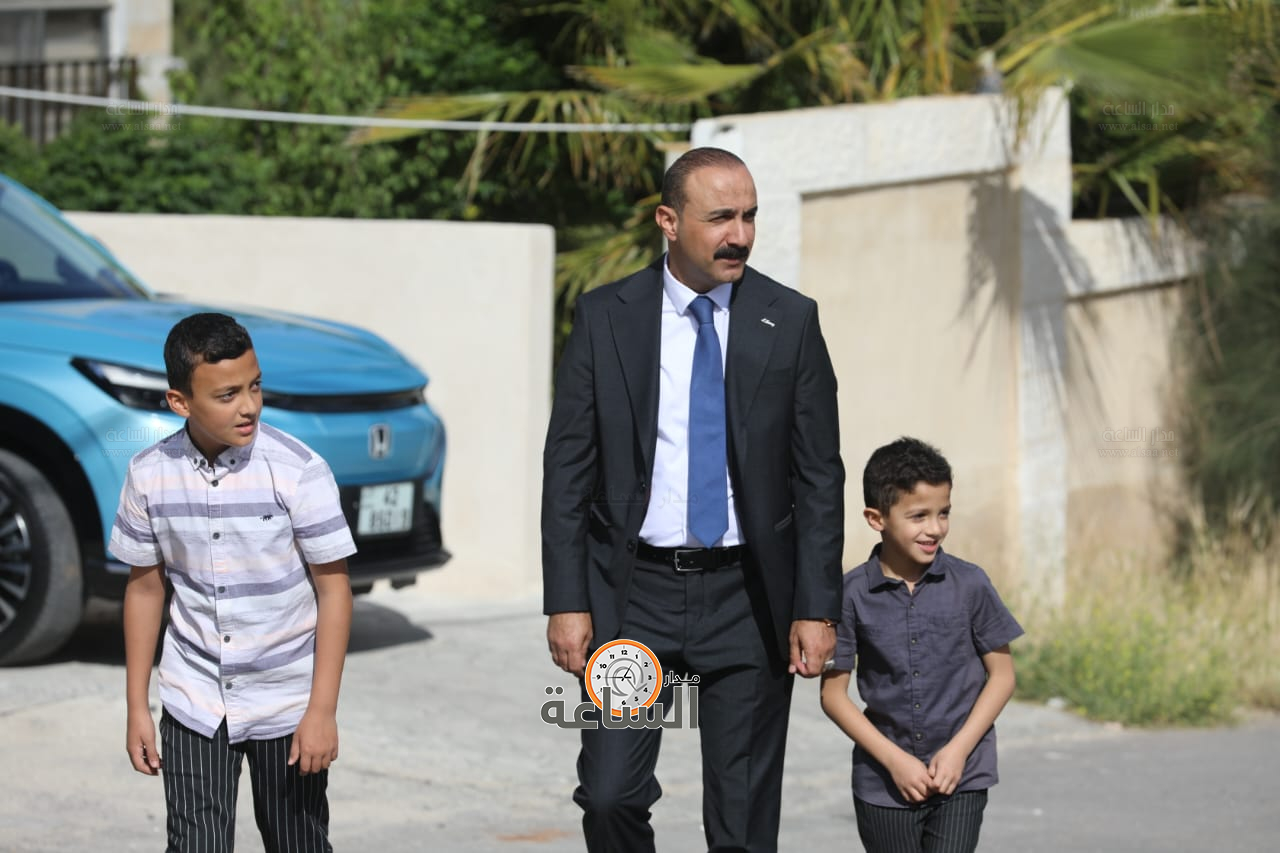 Madar Al-Saa Images 0.9415719471127183