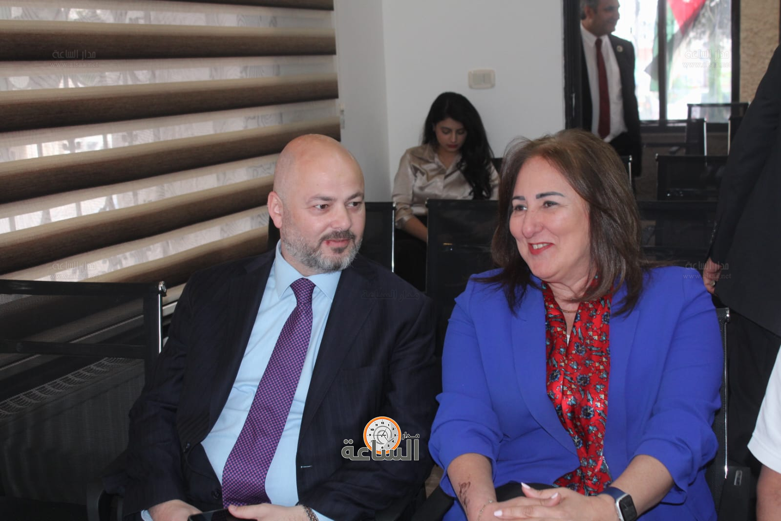 Madar Al-Saa Images 0.7568940356970084