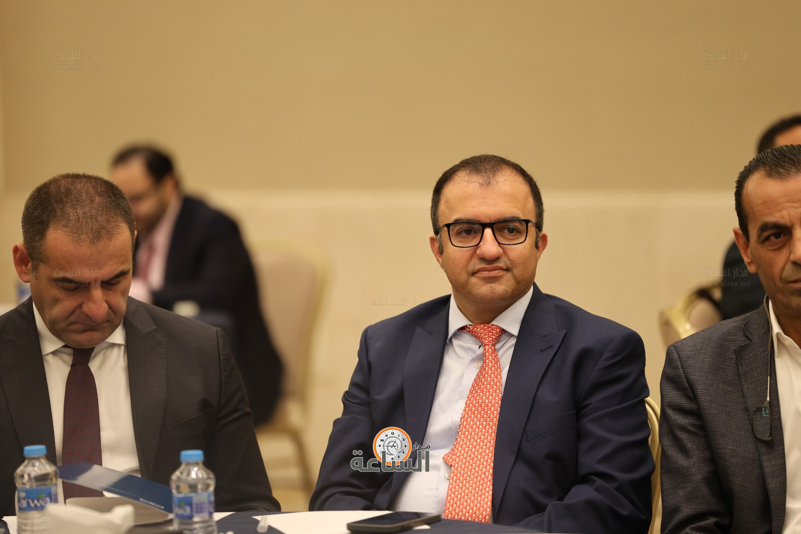 Madar Al-Saa Images 0.2608126369638225