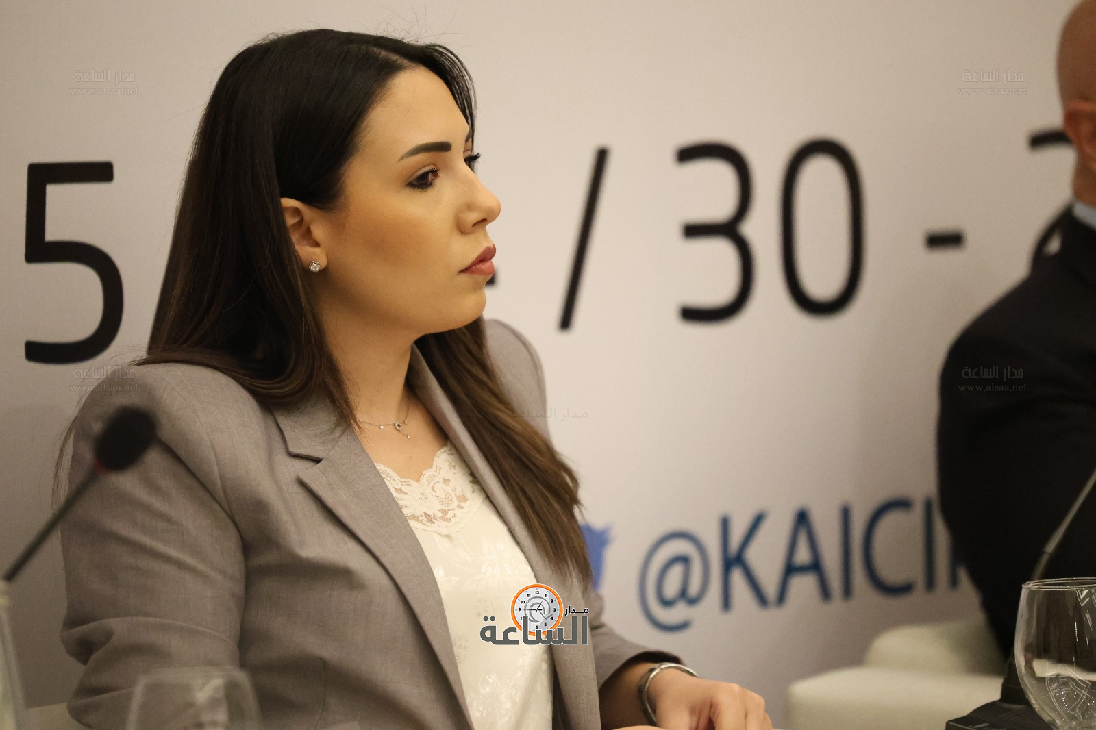 Madar Al-Saa Images 0.1941540454333841