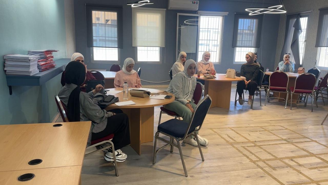 Madar Al-Saa Images 0.3187865246385323