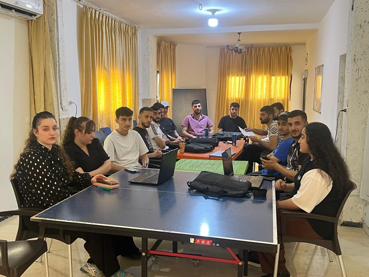 Madar Al-Saa Images 0.46718075209415433