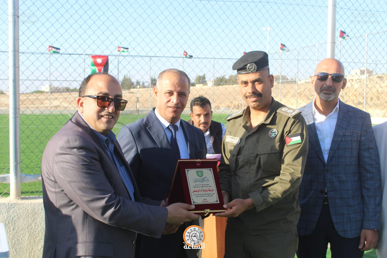 Madar Al-Saa Images 0.9542794985632663