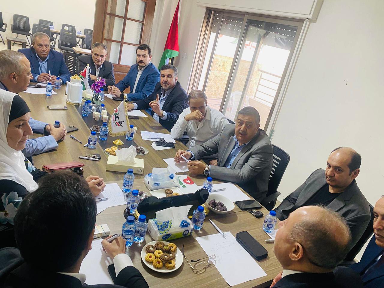 Madar Al-Saa Images 0.8722225055558506