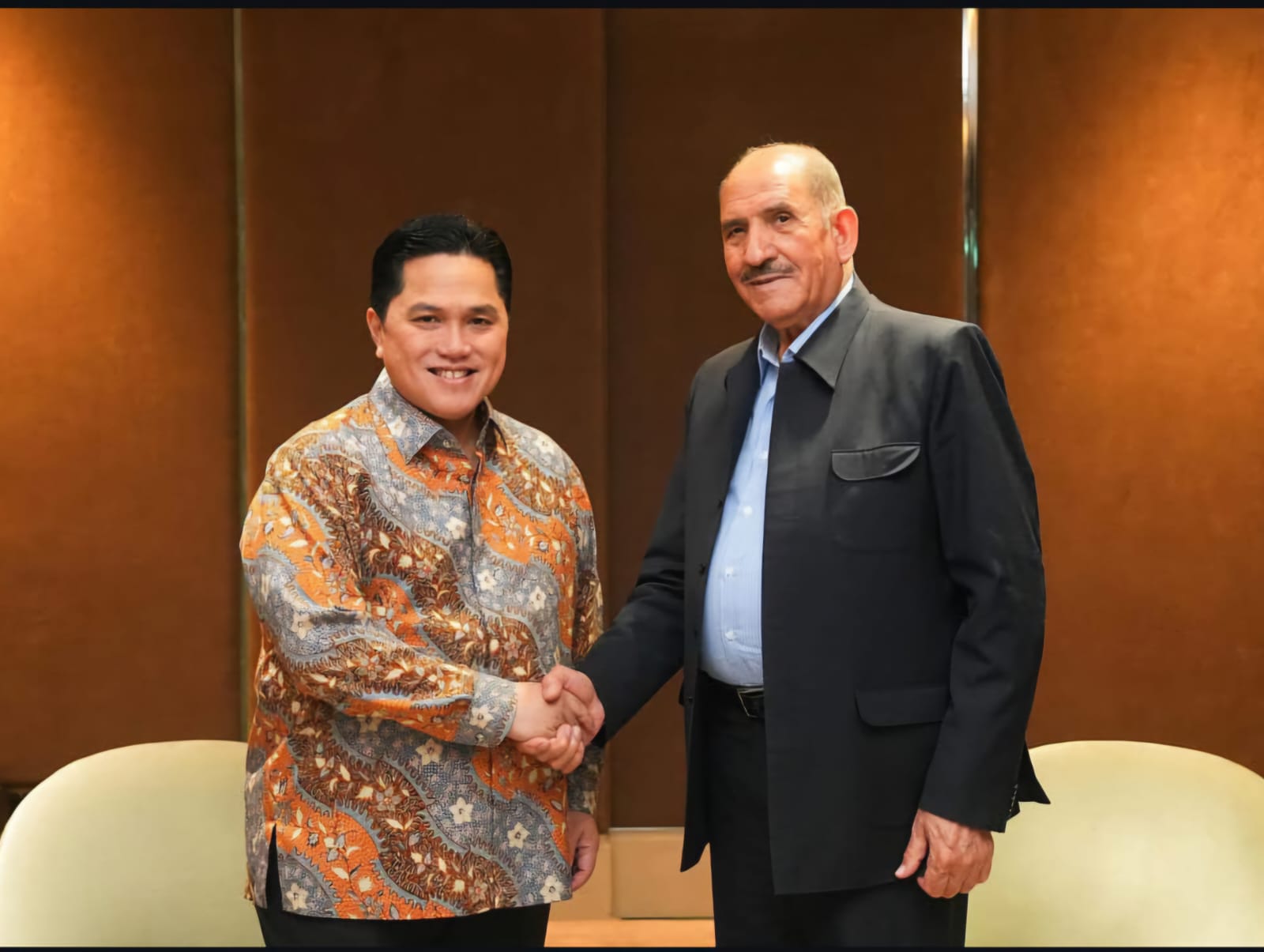 Madar Al-Saa Images 0.08123451242785373