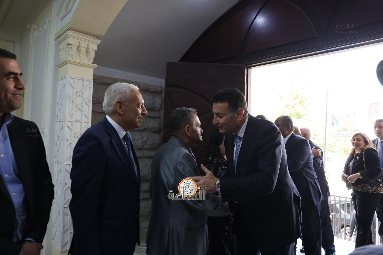 Madar Al-Saa Images 0.7866486408187803