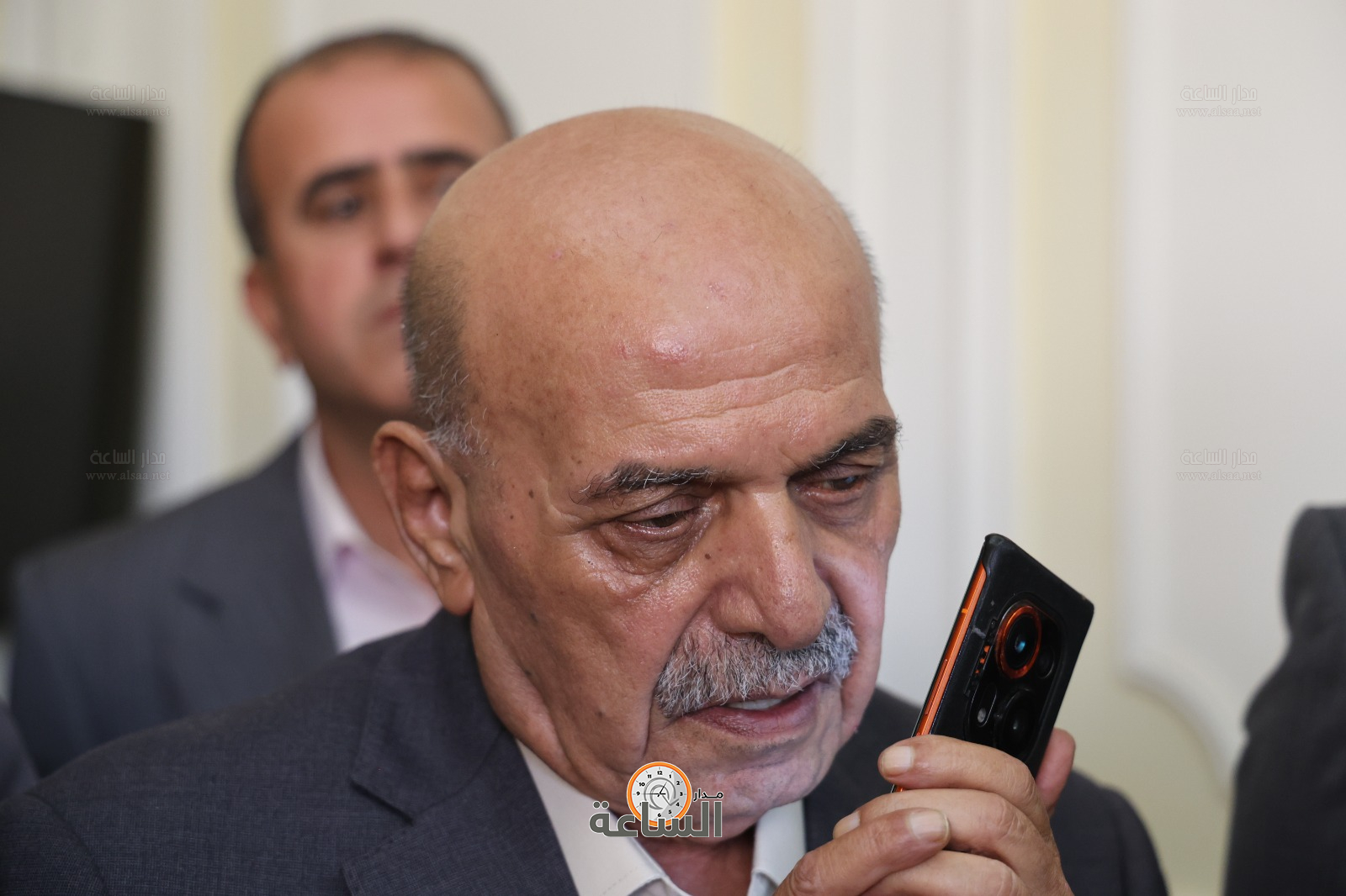 Madar Al-Saa Images 0.015648561984242026