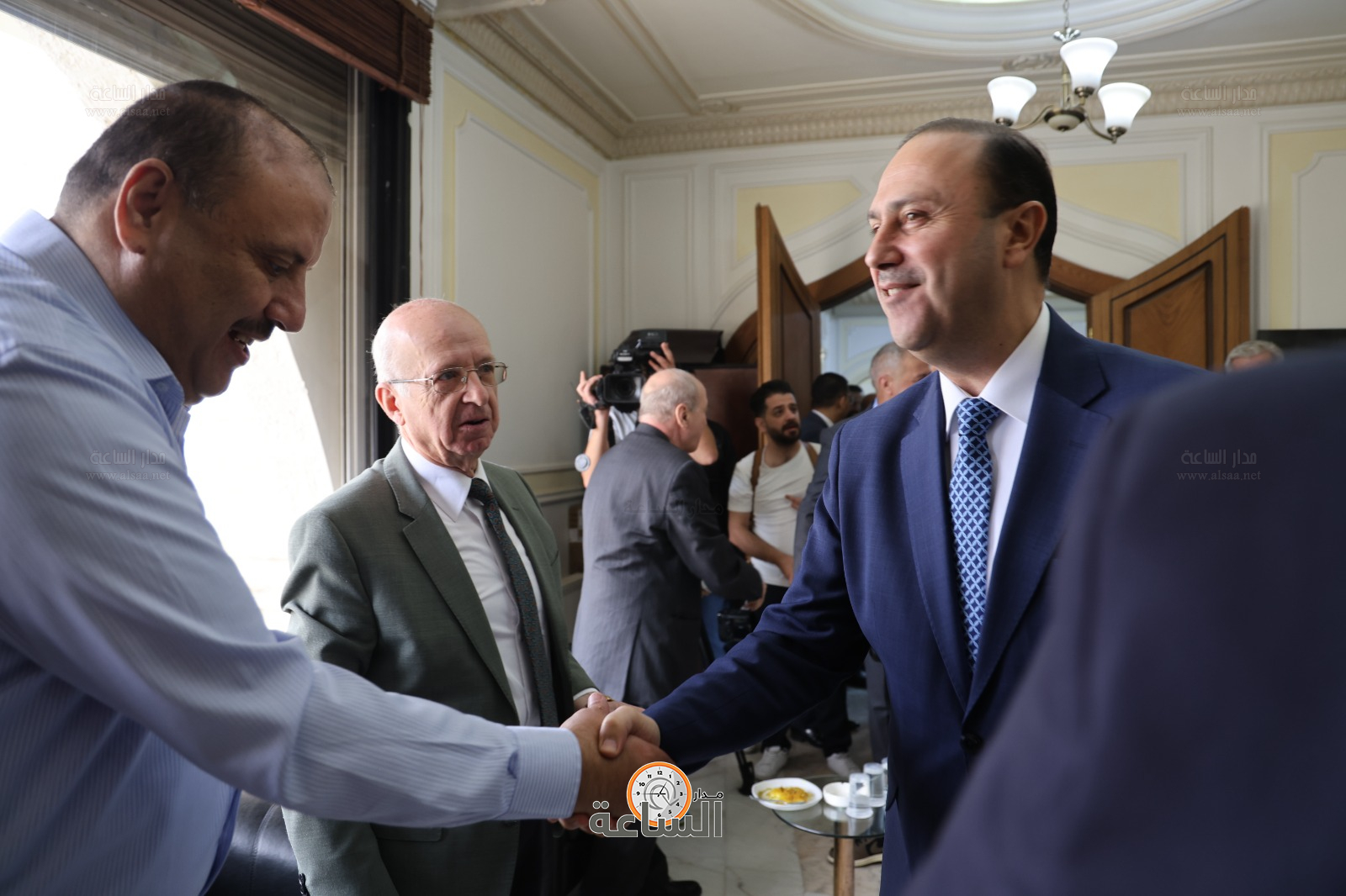 Madar Al-Saa Images 0.47999388470061877