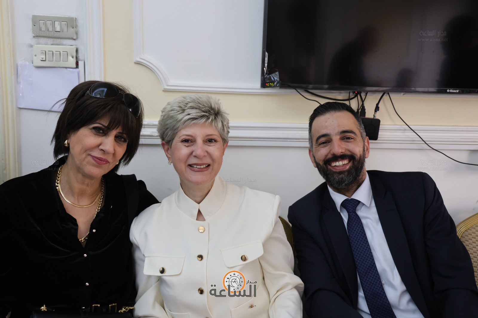 Madar Al-Saa Images 0.8956481914357105