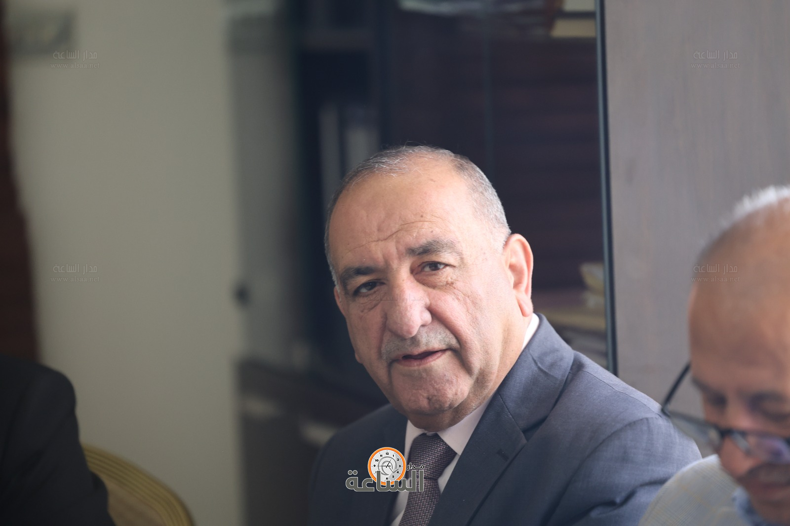 Madar Al-Saa Images 0.9719158008444688