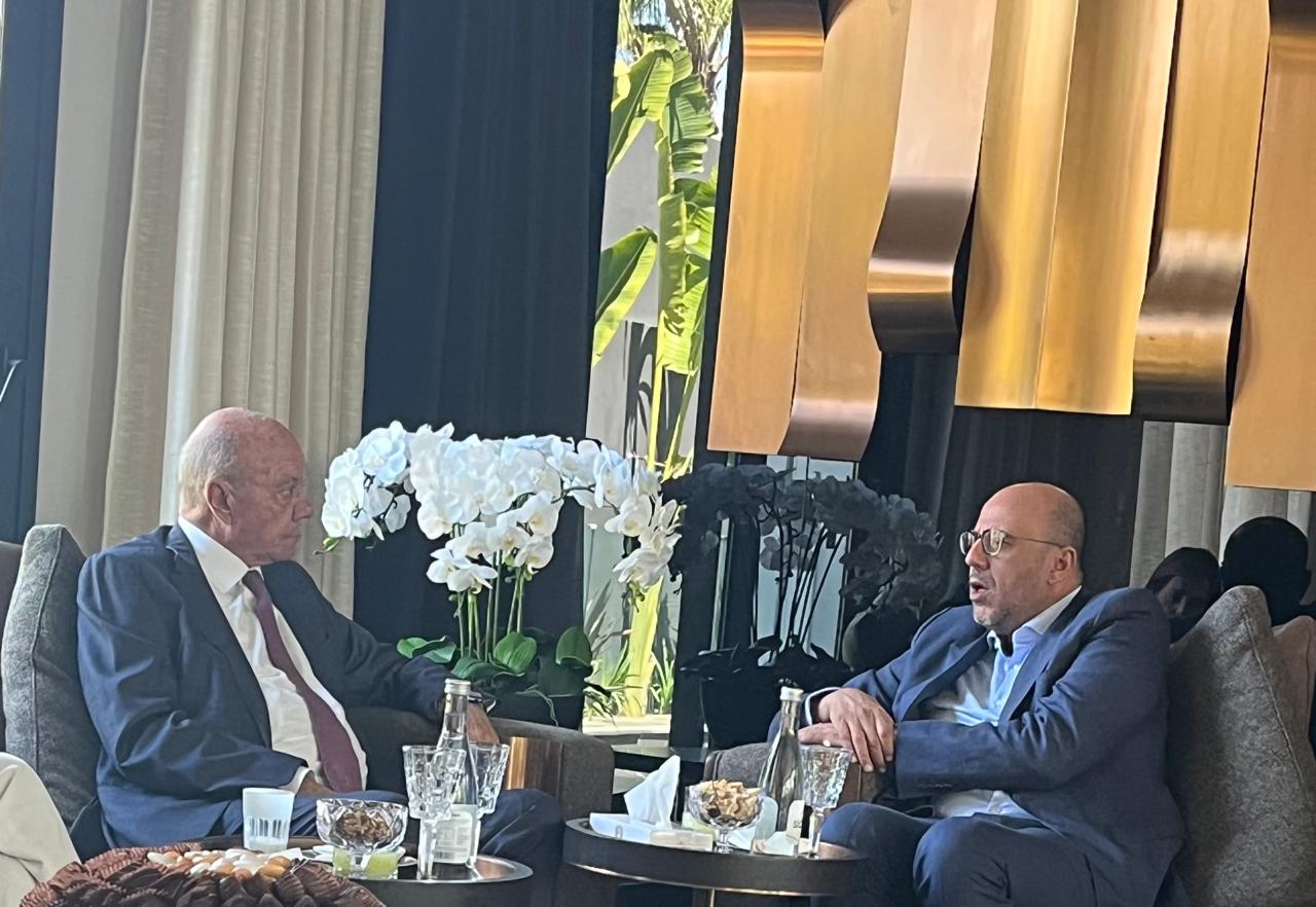 Madar Al-Saa Images 0.9910022773194093