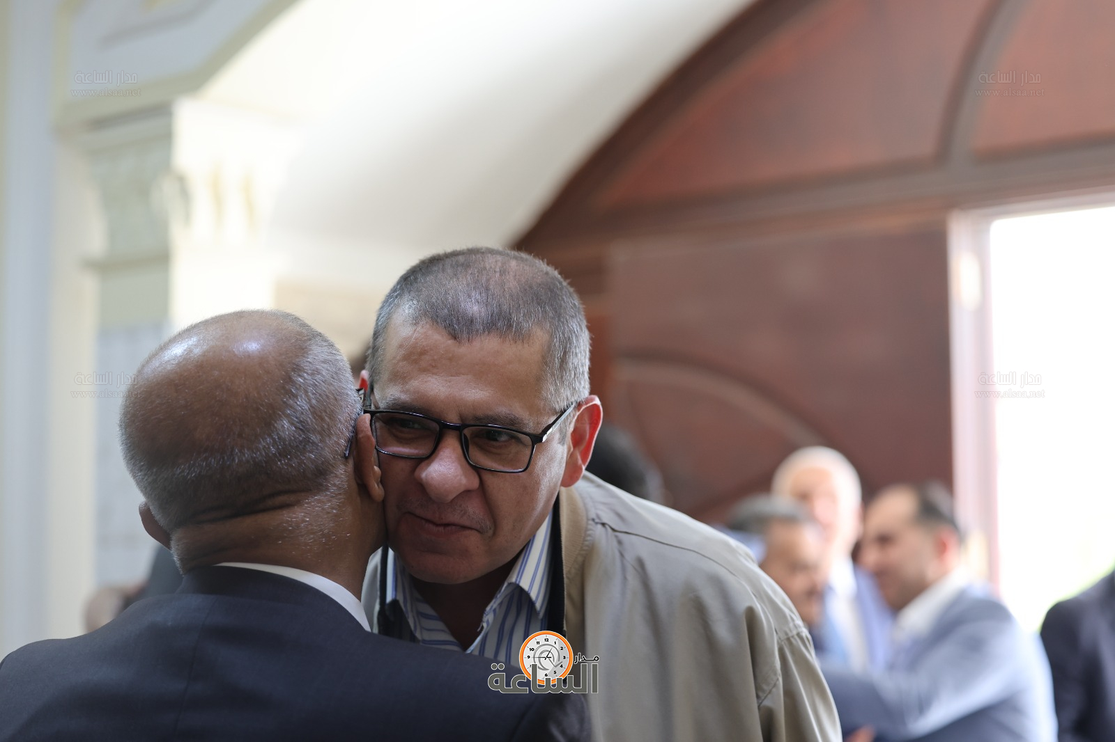 Madar Al-Saa Images 0.8088604417508819