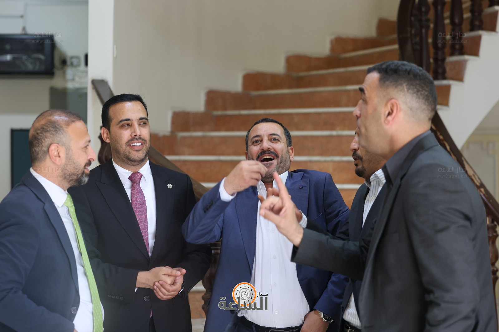 Madar Al-Saa Images 0.005285255612385131