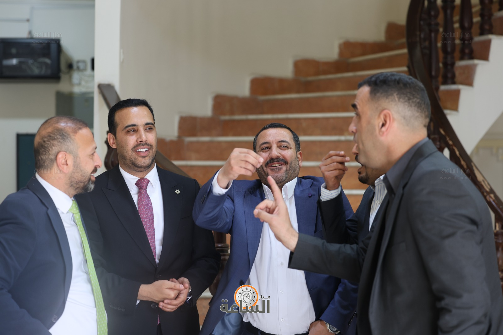 Madar Al-Saa Images 0.5800715150455392