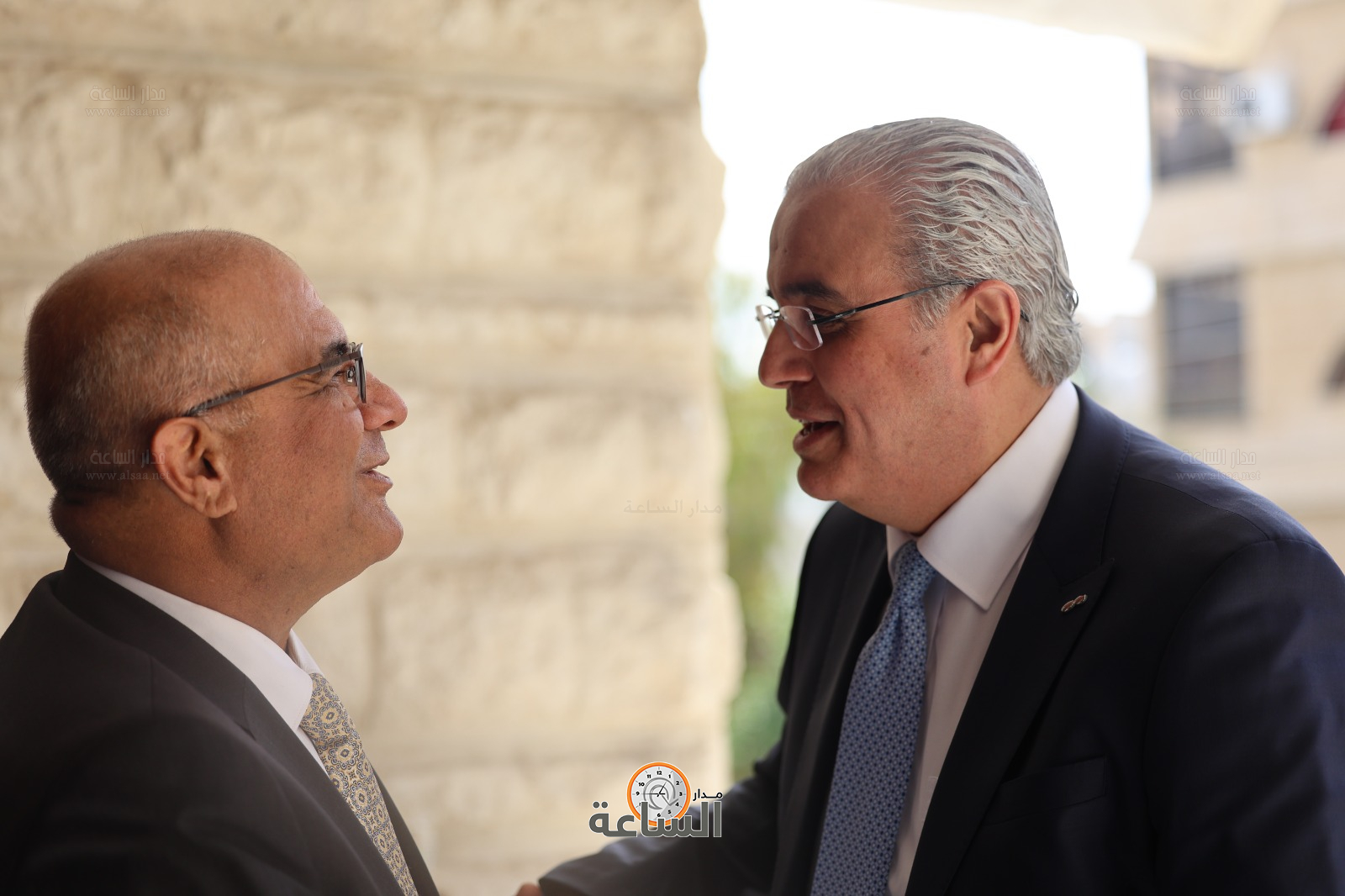 Madar Al-Saa Images 0.7912694622954615