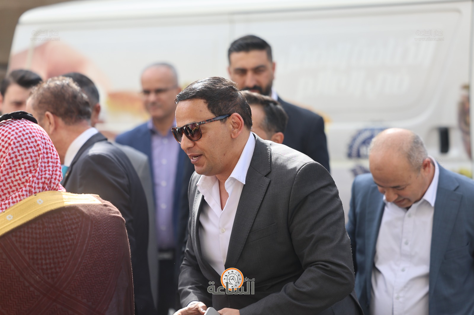 Madar Al-Saa Images 0.91119699955341