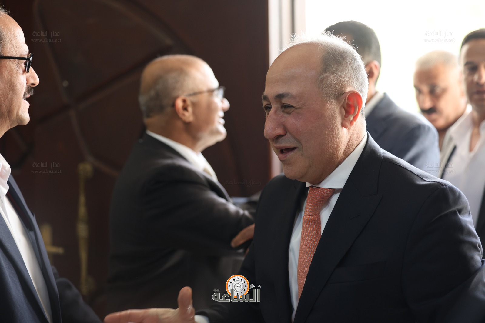 Madar Al-Saa Images 0.3382713142460263