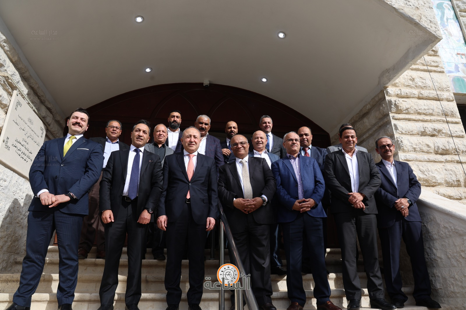 Madar Al-Saa Images 0.7415480249712835