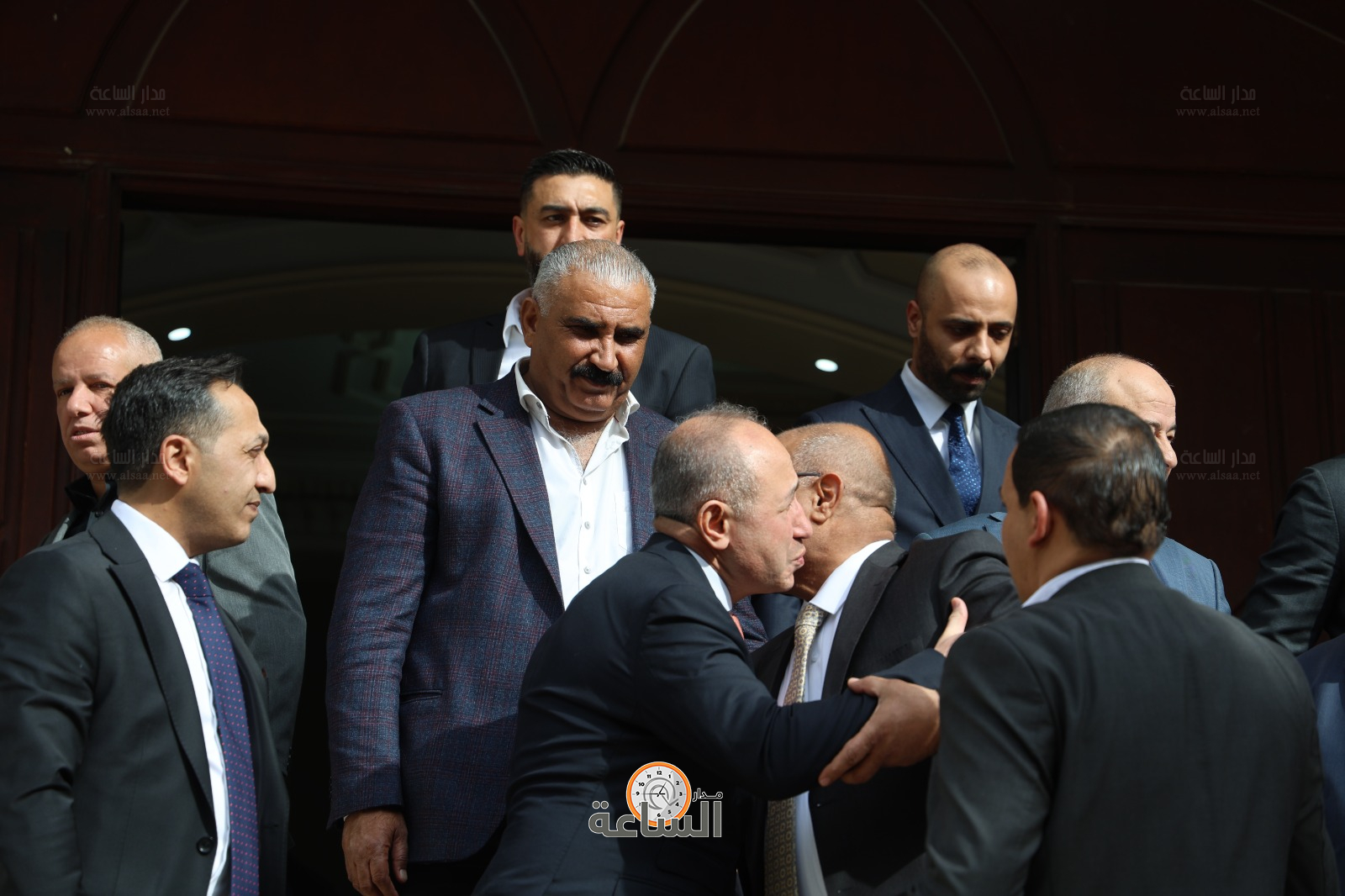 Madar Al-Saa Images 0.6906427677789341