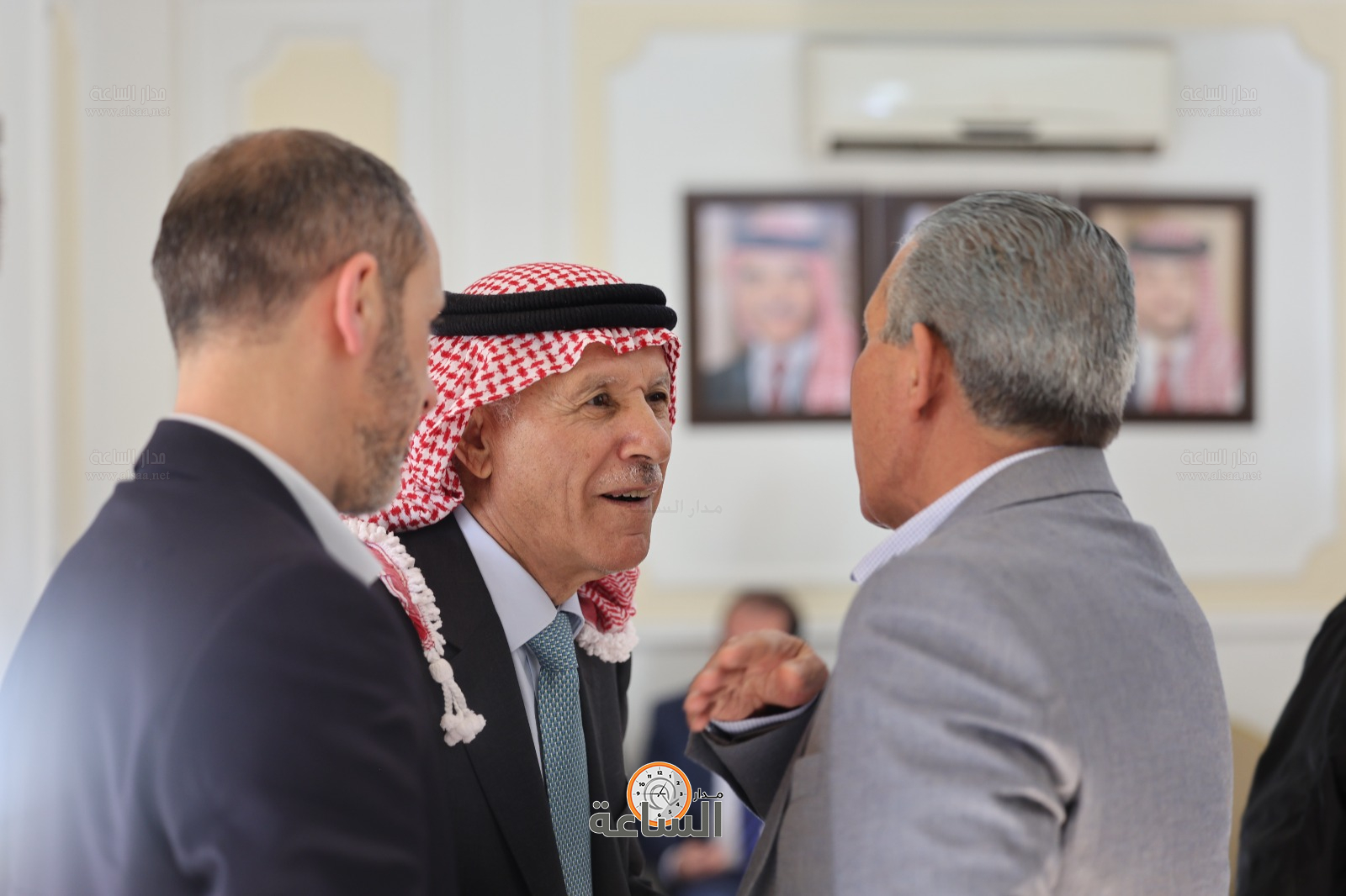 Madar Al-Saa Images 0.7093619250398959