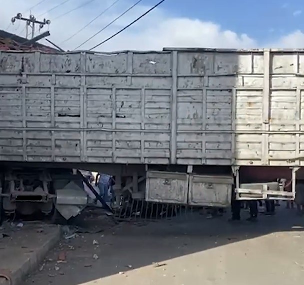 Madar Al-Saa Images 0.5907838350042343