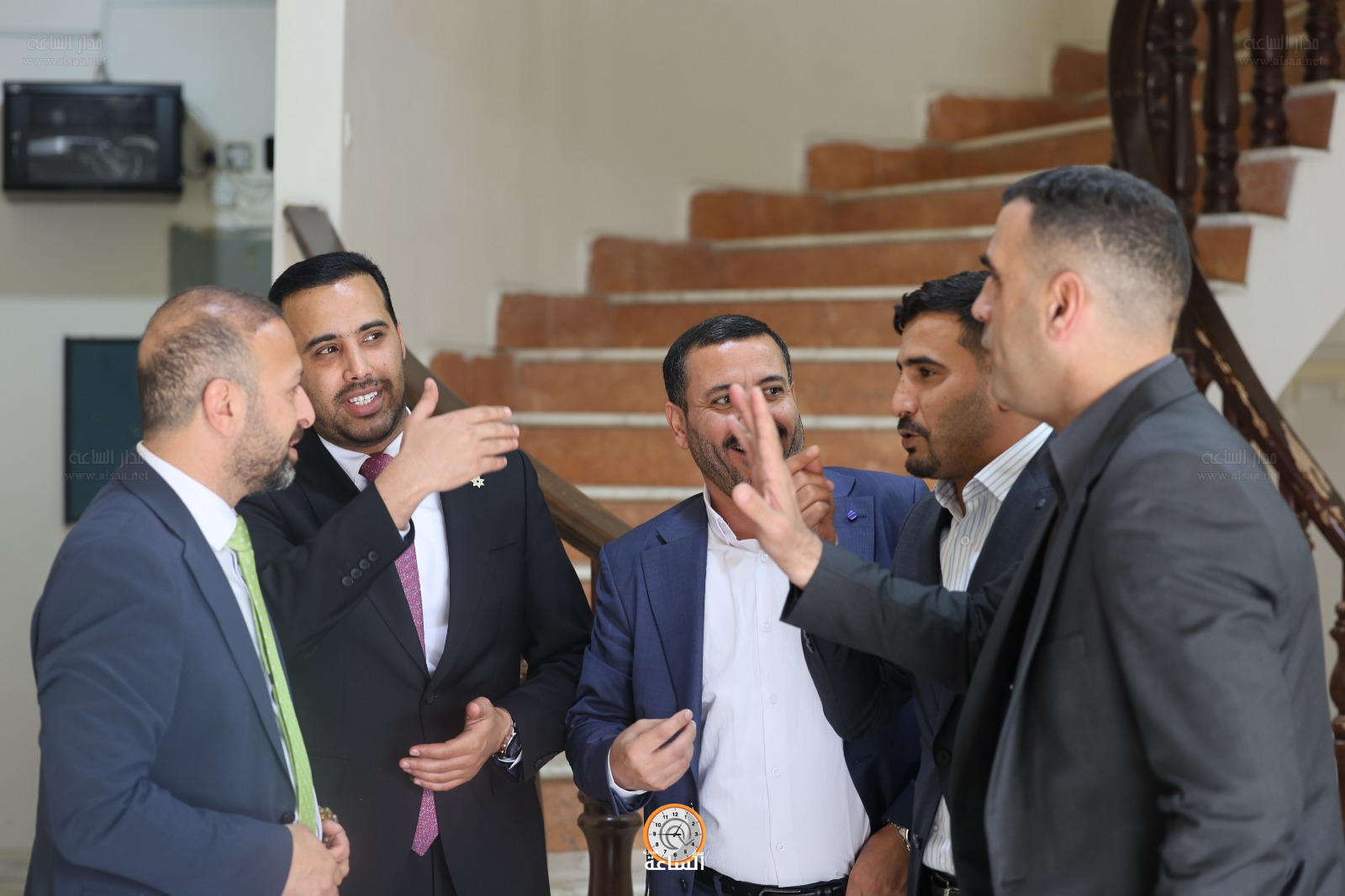 Madar Al-Saa Images 0.6447097494469005