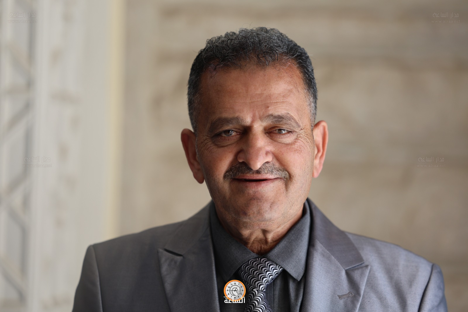 Madar Al-Saa Images 0.010609770645372163