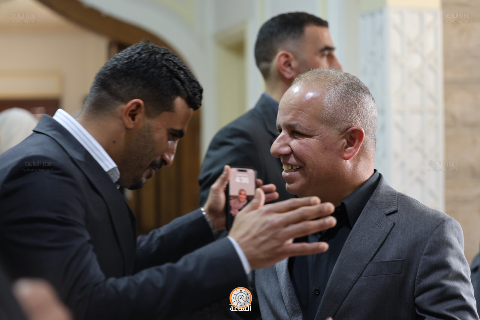 Madar Al-Saa Images 0.5449172109948589