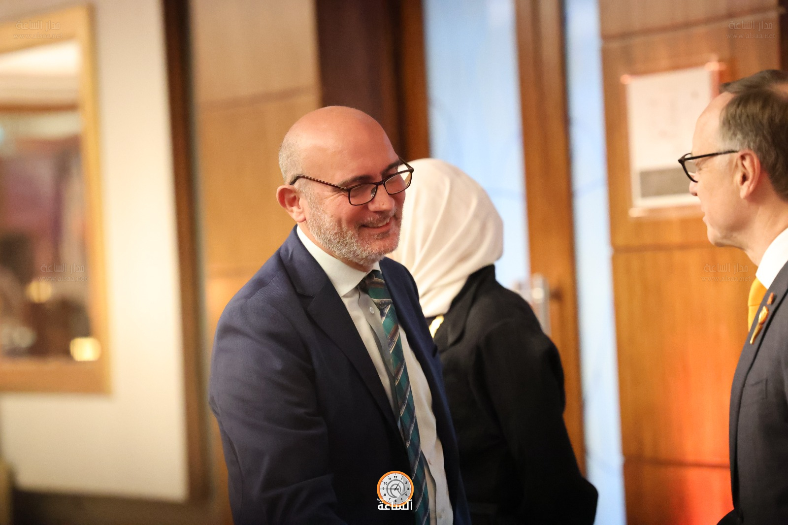 Madar Al-Saa Images 0.0727416537592589